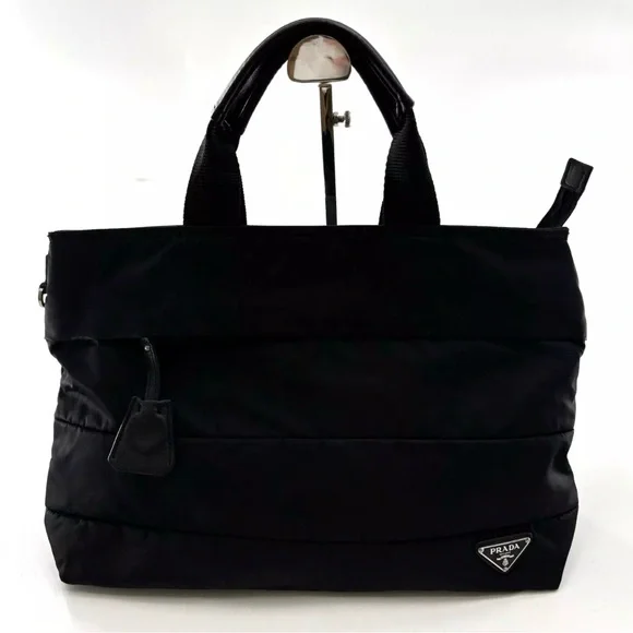 Prada tote - Picture 1 of 6